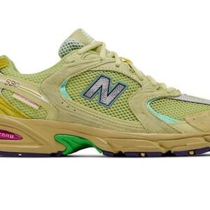 New Balance Women's Multicolor Sneakers